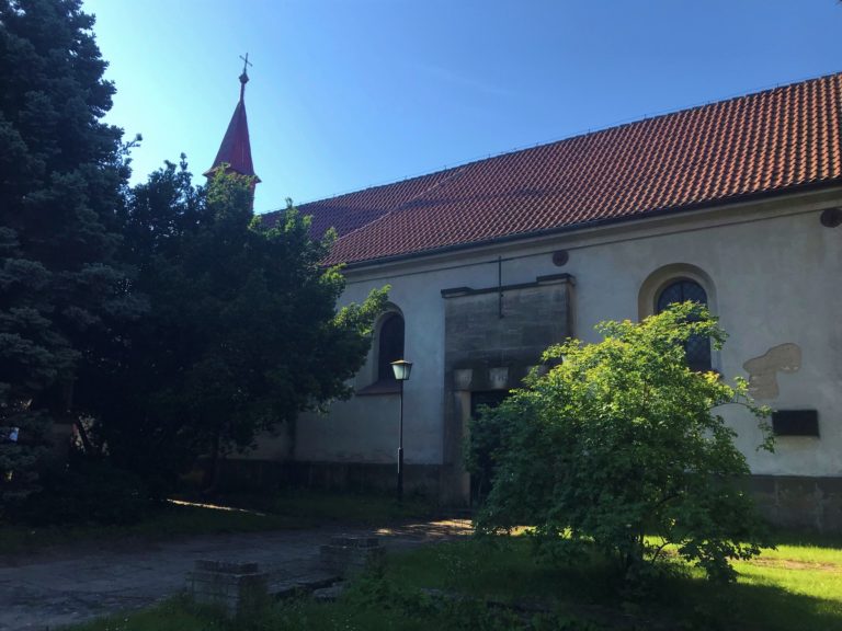 Kostel Všetaty